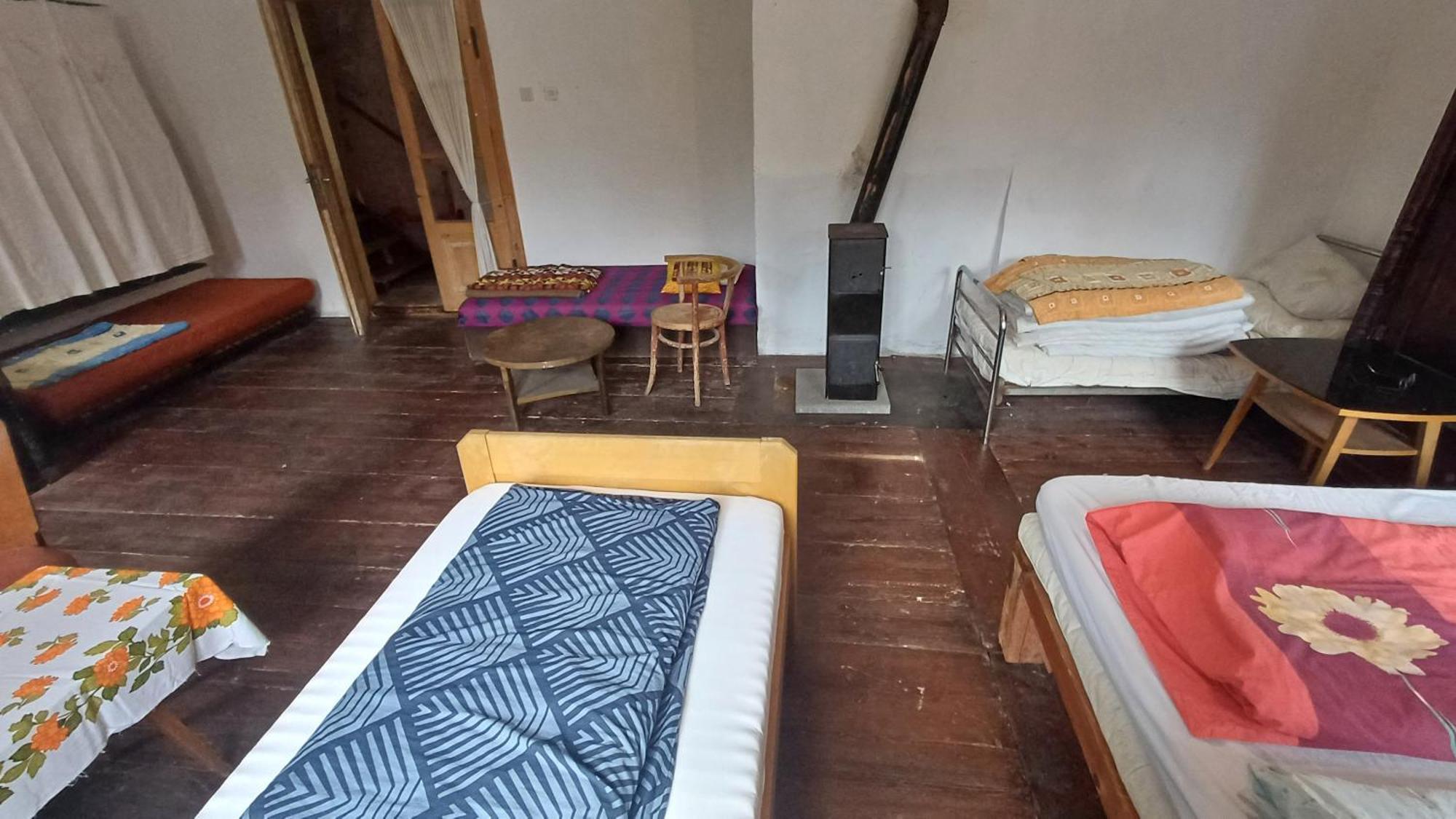 Cesta Hostel Tabor Ngoại thất bức ảnh